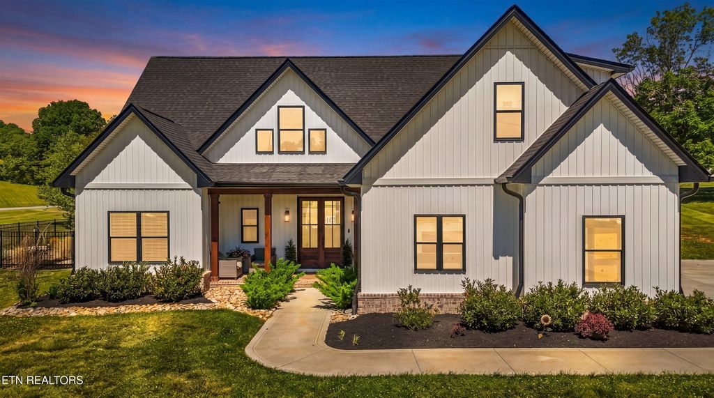 Photo of 8233 Tazewell Pike, Corryton, TN 37721 (MLS # 1341036)