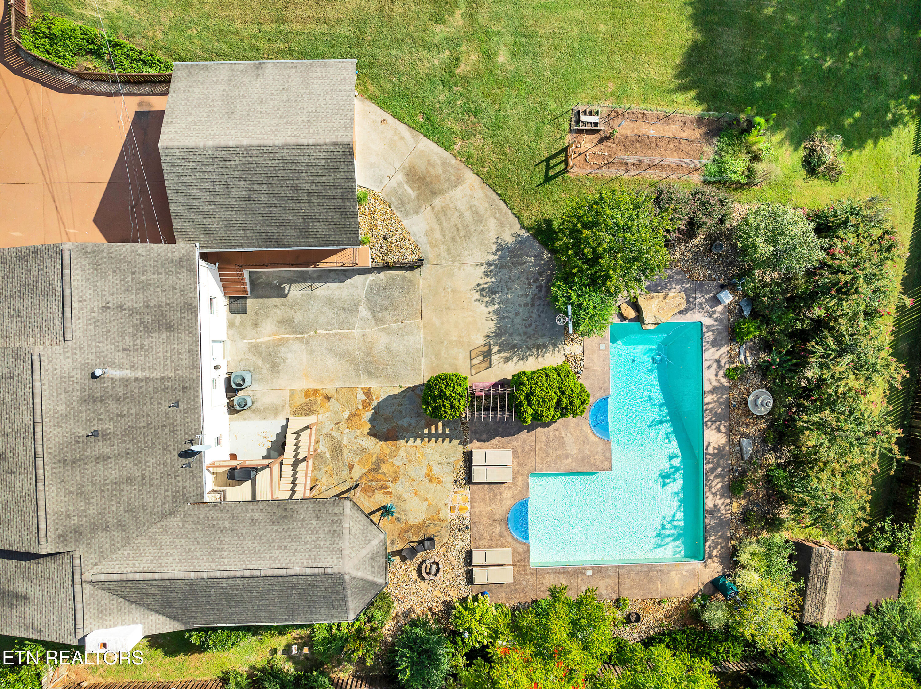 1509 Montvale Station Rd