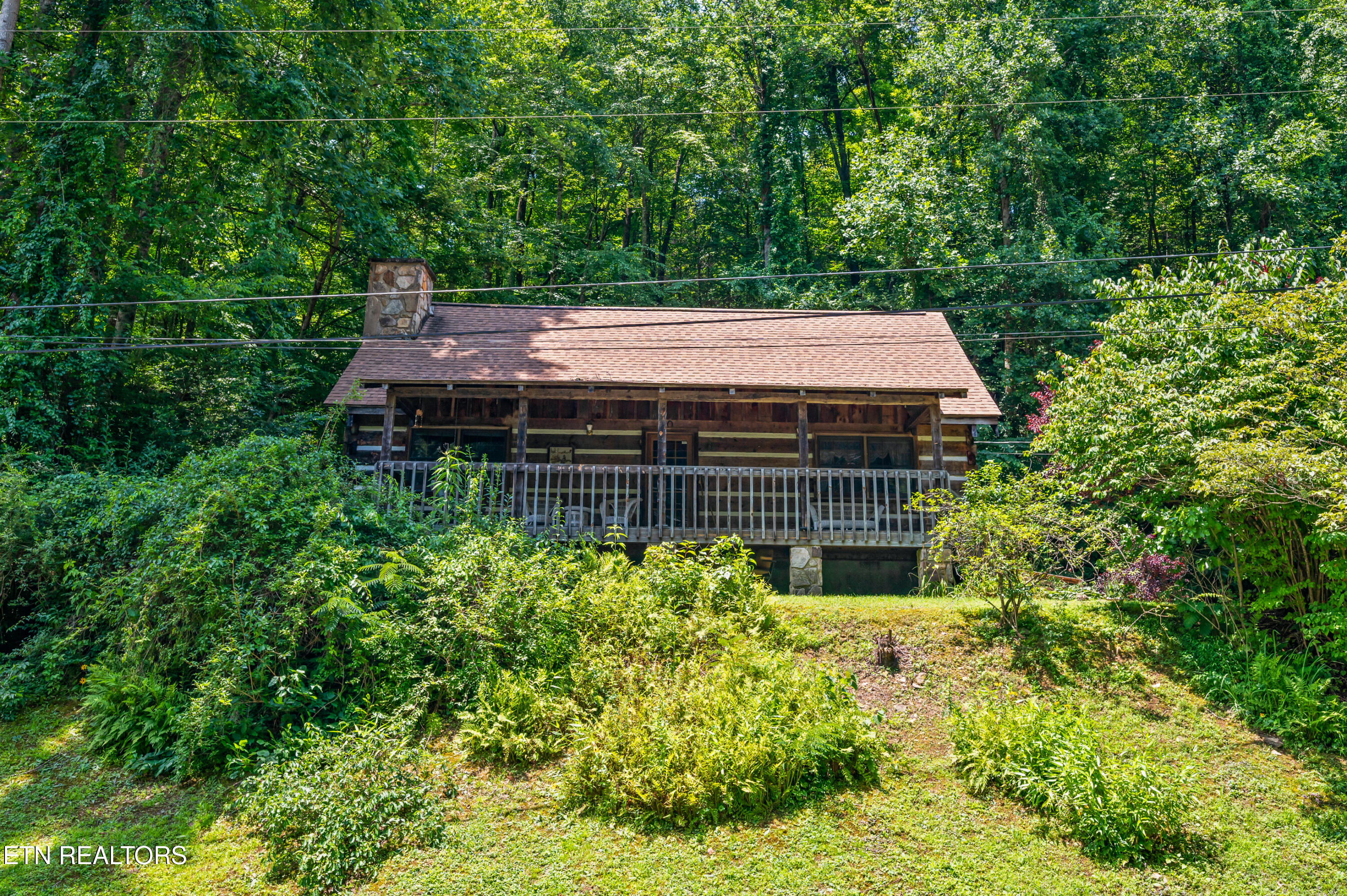 727 Hidden Valley Rd