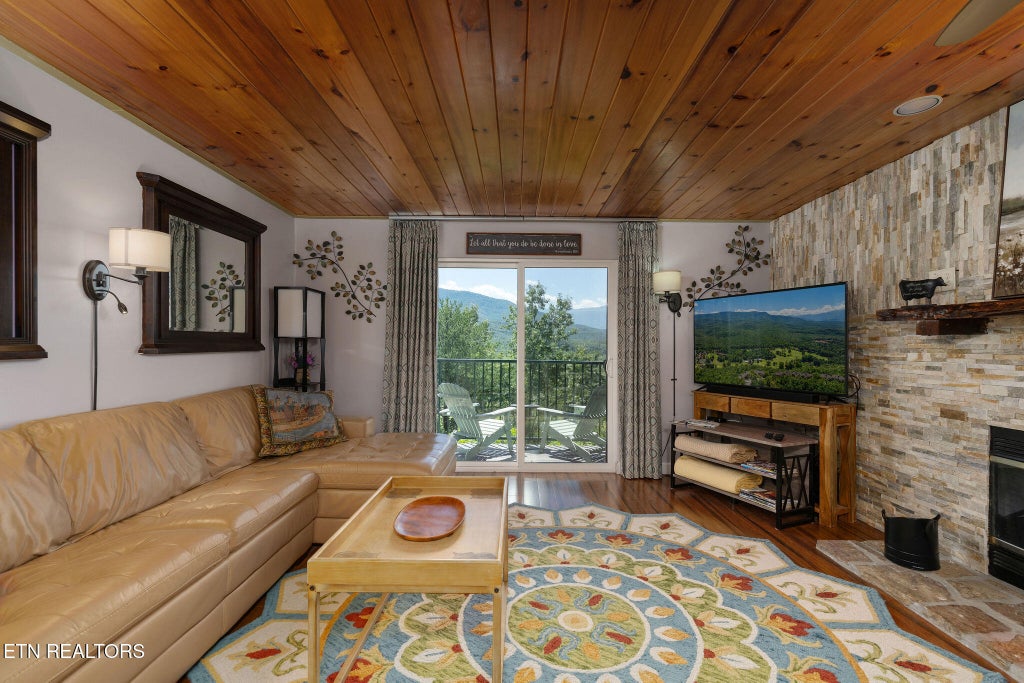 Photo of 3710 Weber Rd #101B, Gatlinburg, TN 37738 (MLS # 1353537)
