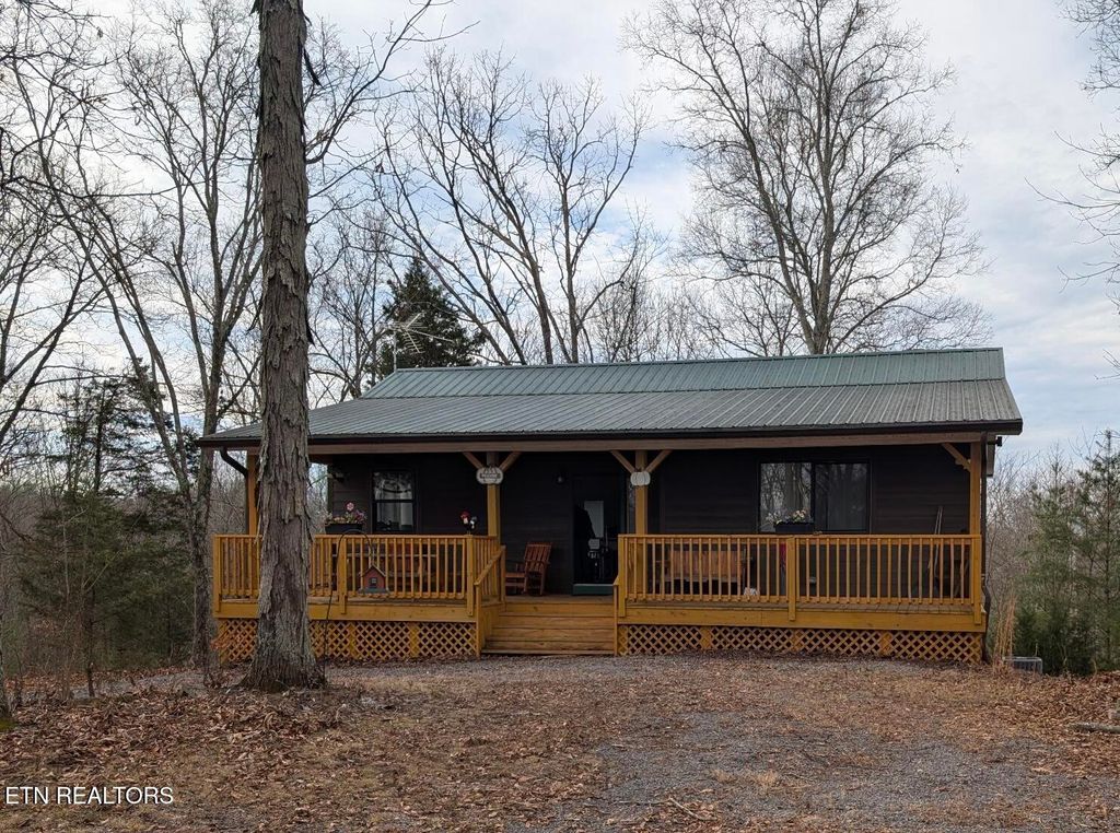 Photo of 935 Old Marshall Rd, Bybee, TN 37713 (MLS # 1325889)