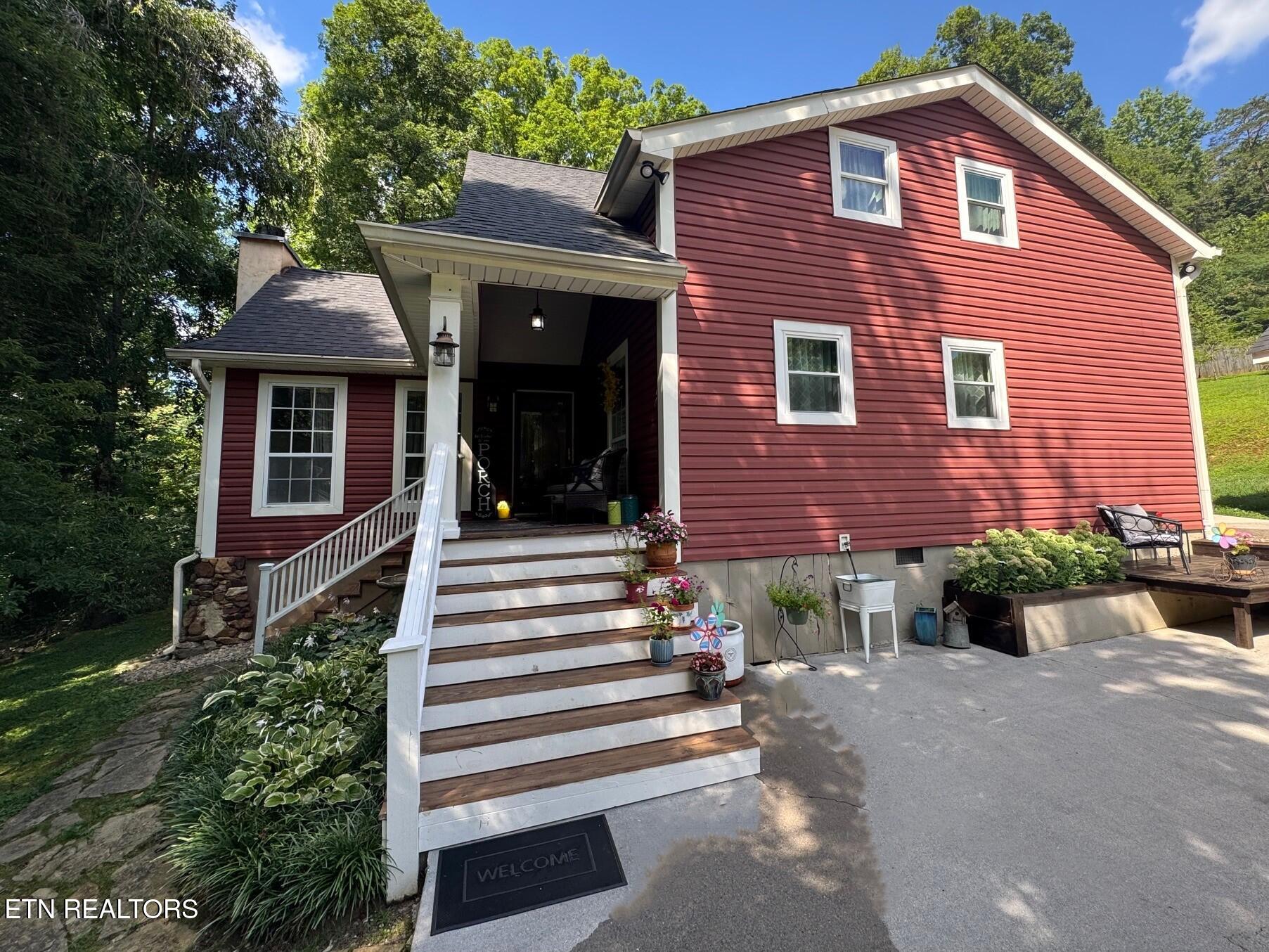 103 Jolly Lane