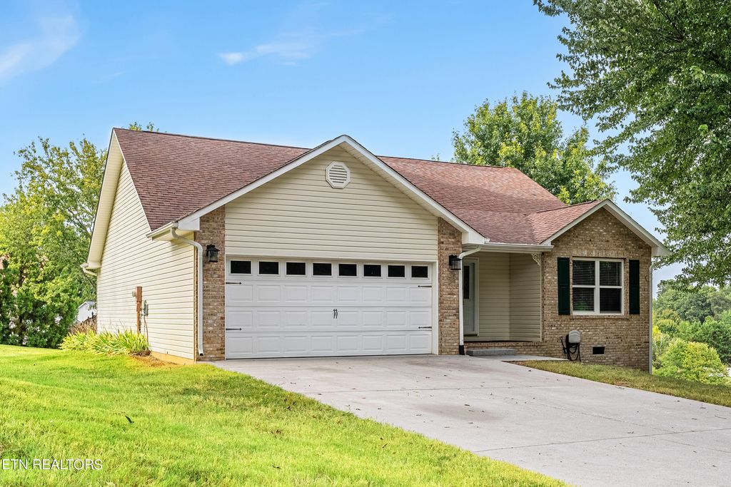 Photo of 142 Country Way Rd, Vonore, TN 37885 (MLS # 1276815)