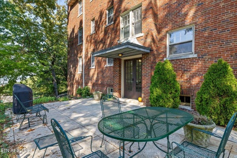 Tiny photo for 190 N Crest Rd #4, Chattanooga, TN 37404 (MLS # 1360199)