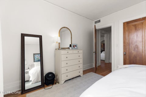 Tiny photo for 190 N Crest Rd #4, Chattanooga, TN 37404 (MLS # 1360199)