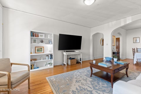 Tiny photo for 190 N Crest Rd #4, Chattanooga, TN 37404 (MLS # 1360199)