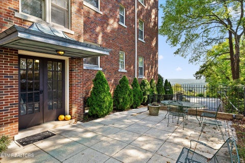 Tiny photo for 190 N Crest Rd #4, Chattanooga, TN 37404 (MLS # 1360199)