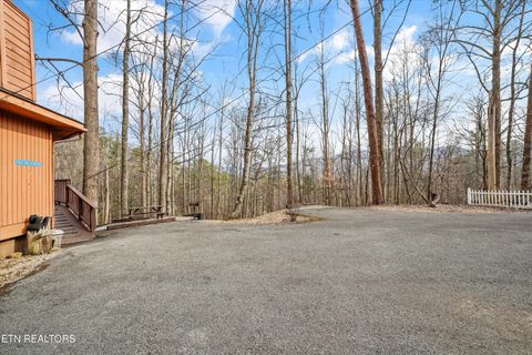 Tiny photo for 1103 Villa Lane, Gatlinburg, TN 37738 (MLS # 1330158)