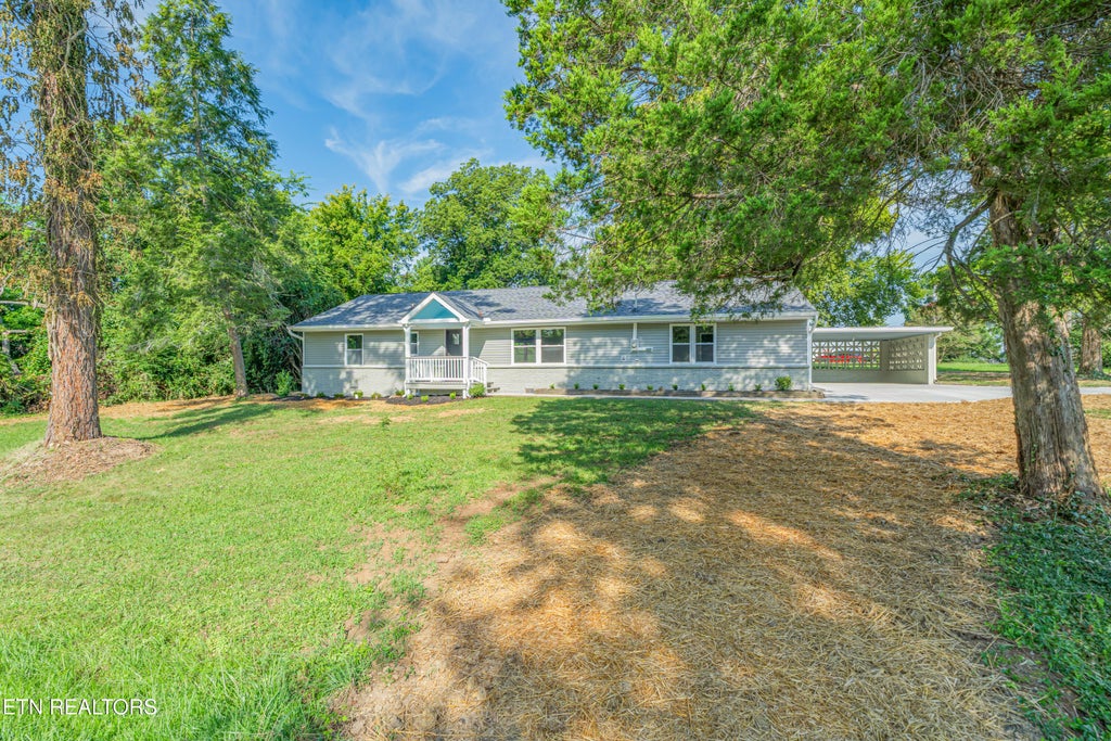 Photo of 349 Land Oak Rd, Knoxville, TN 37922 (MLS # 1353553)