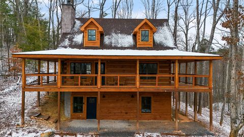 Photo of 2171 Bause Watson Lane, Gatlinburg, TN 37738 (MLS # 1330555)