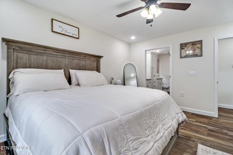 Tiny photo for 301 Dayton Ave, Crossville, TN 38555 (MLS # 1335761)