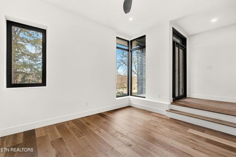 Tiny photo for 3976 Midland Ave, Knoxville, TN 37919 (MLS # 1328297)