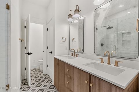 Tiny photo for 3976 Midland Ave, Knoxville, TN 37919 (MLS # 1328297)