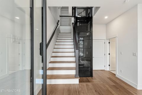 Tiny photo for 3976 Midland Ave, Knoxville, TN 37919 (MLS # 1328297)