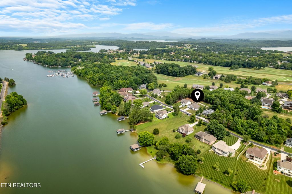 Photo of 165 Ganega Tr, Vonore, TN 37885 (MLS # 1267316)