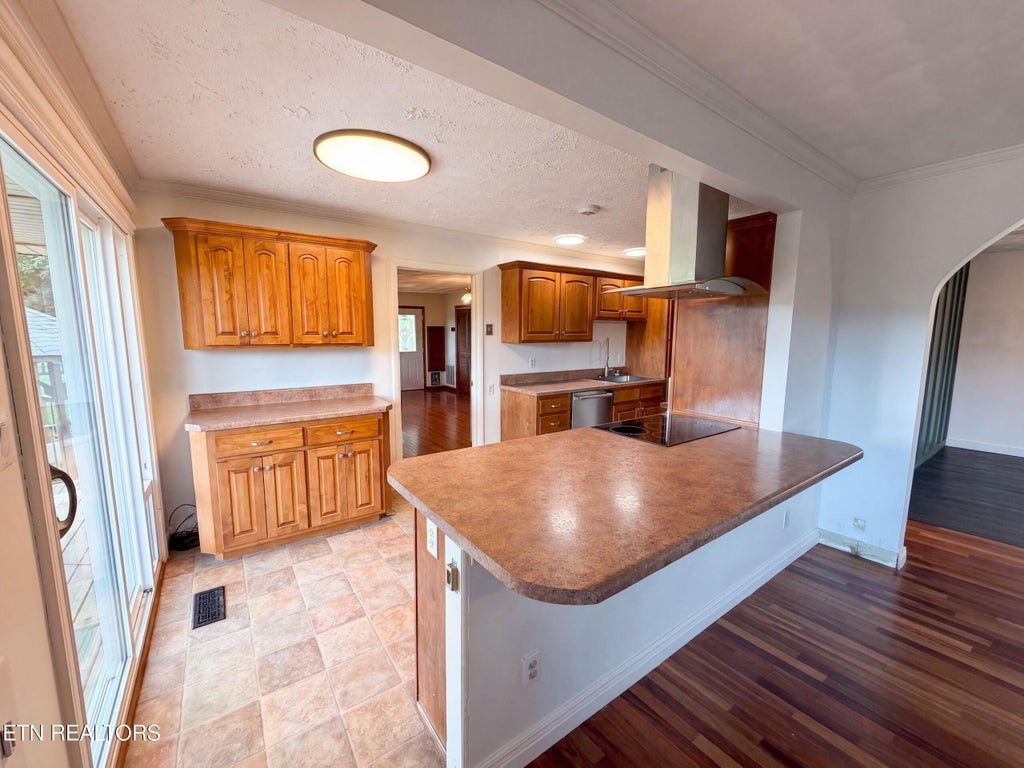 Photo of 302 Sunset Lane, Harriman, TN 37748 (MLS # 1356677)
