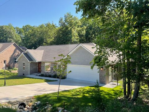 Photo of 120 Bent Oak Terrace, Fairfield Glade, TN 38558 (MLS # 1318941)