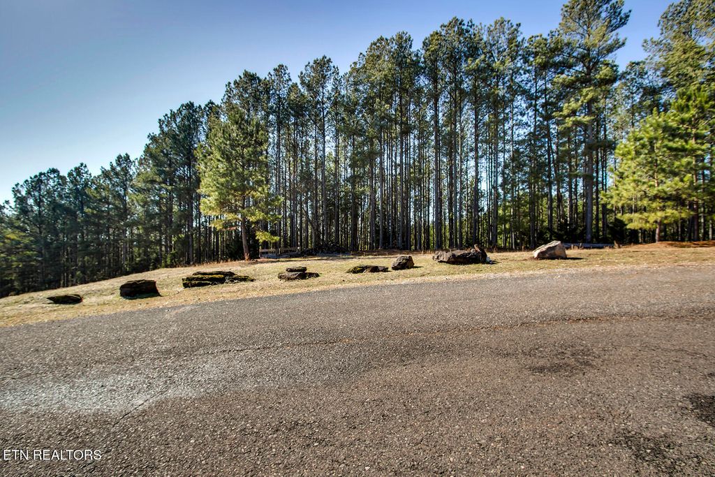 Photo of Overlook Way, Vonore, TN 37885 (MLS # 1289749)