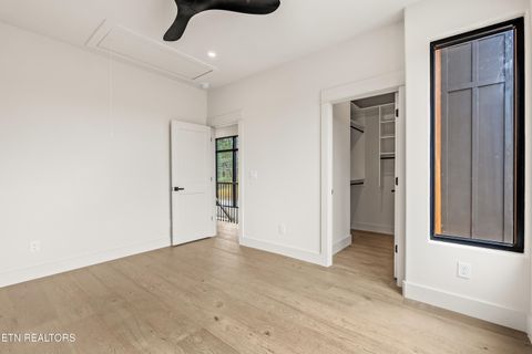 Tiny photo for 816 Vera Valley Way, Knoxville, TN 37919 (MLS # 1333777)