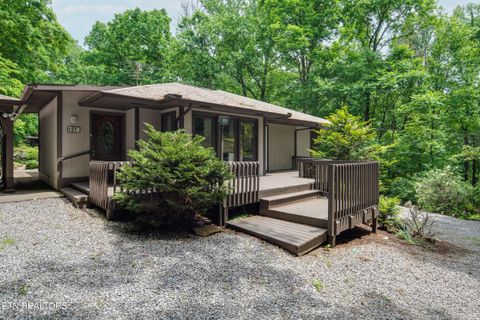 123 Manor Rd Clinton TN 37716