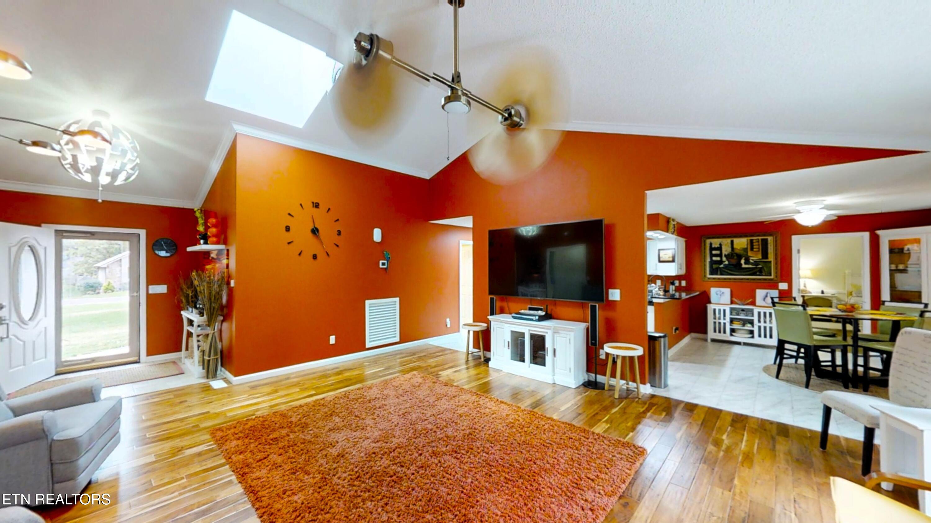 13 Windsor Point