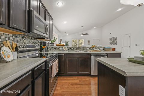 Tiny photo for 106 Ann Cove Lane, Powell, TN 37849 (MLS # 1329770)