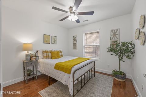 Tiny photo for 106 Ann Cove Lane, Powell, TN 37849 (MLS # 1329770)