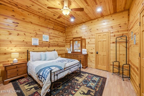 Tiny photo for 333 Sugar View Drive, Sevierville, TN 37876 (MLS # 1360417)