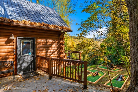 Tiny photo for 333 Sugar View Drive, Sevierville, TN 37876 (MLS # 1360417)