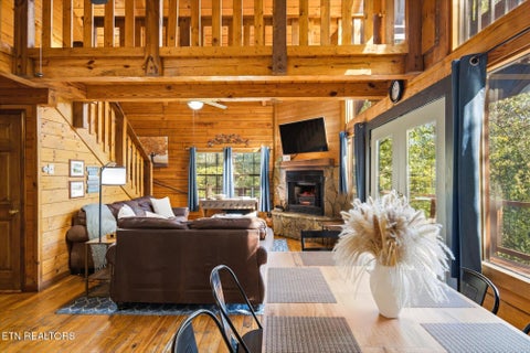 Tiny photo for 333 Sugar View Drive, Sevierville, TN 37876 (MLS # 1360417)