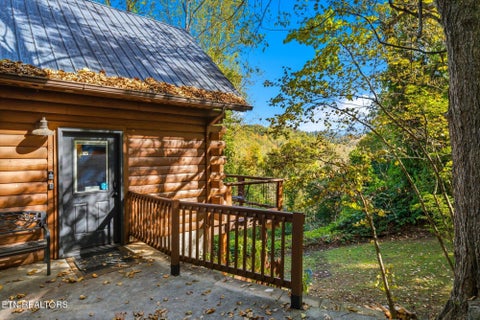 Tiny photo for 333 Sugar View Drive, Sevierville, TN 37876 (MLS # 1360417)