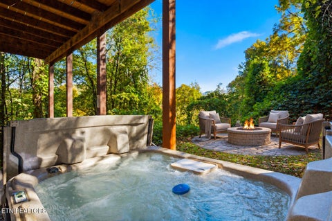 Tiny photo for 333 Sugar View Drive, Sevierville, TN 37876 (MLS # 1360417)