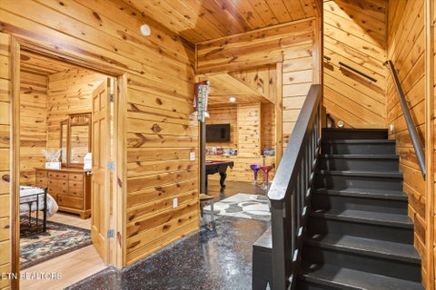 Tiny photo for 333 Sugar View Drive, Sevierville, TN 37876 (MLS # 1360417)