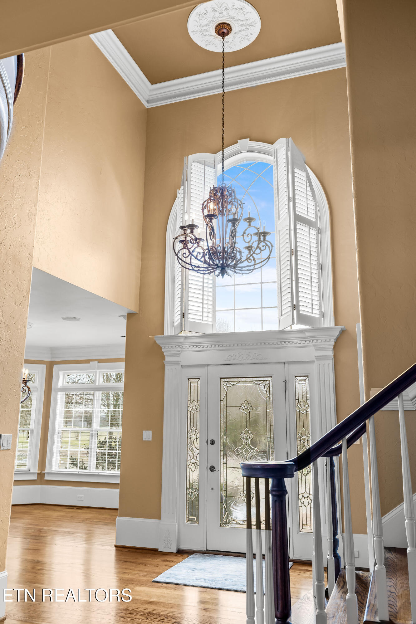 3930 Jackson Bend Drive