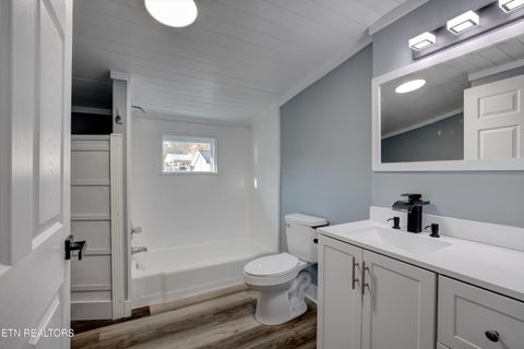 Tiny photo for 919 Hudson St, Sweetwater, TN 37874 (MLS # 1328355)