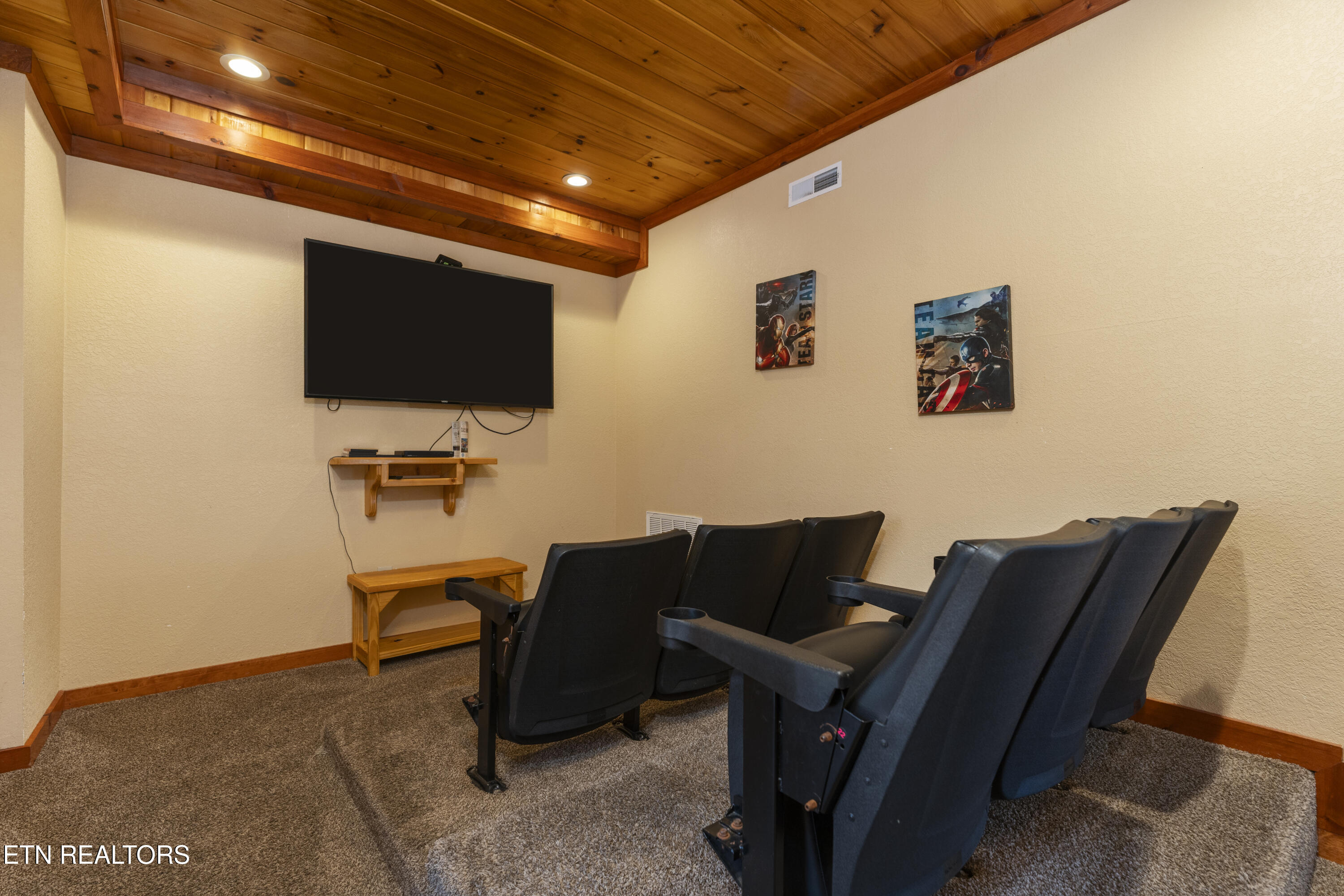 1227 Bird Nest Way