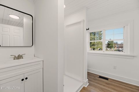 Tiny photo for 507 E Inskip Drive, Knoxville, TN 37912 (MLS # 1323039)