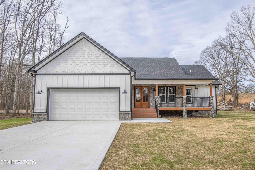 Photo of 1050 Rachel Drive, White Pine, TN 37890 (MLS # 1327849)