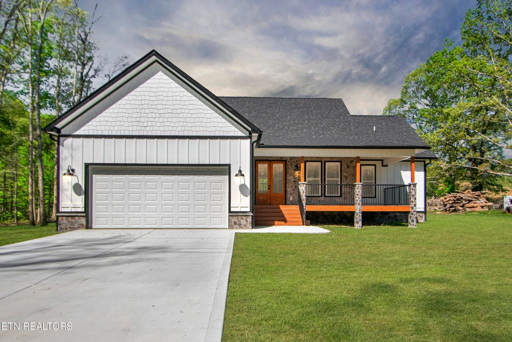Photo of 1050 Rachel Drive, White Pine, TN 37890 (MLS # 1327849)