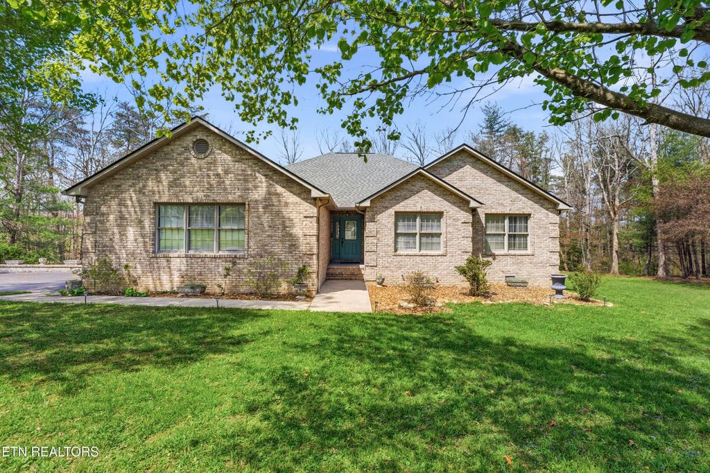 Photo of 55 Rocky Lane, Crossville, TN 38571 (MLS # 1335645)