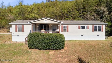 Photo of 916 Scenic River Rd, Madisonville, TN 37354 (MLS # 1322398)