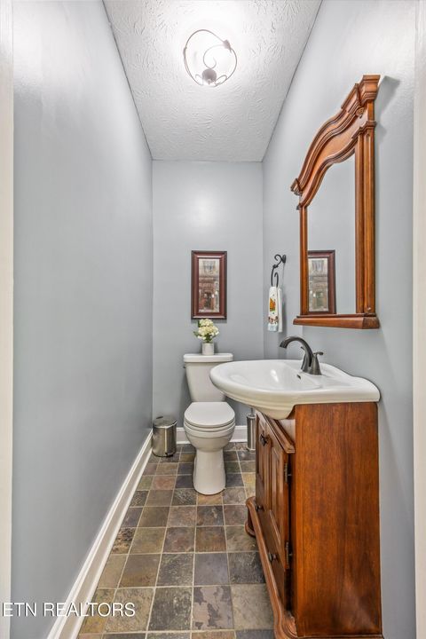 Tiny photo for 1129 Fairfax Ave, Knoxville, TN 37917 (MLS # 1341666)