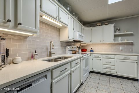 Tiny photo for 116 Hillwood Drive, Harriman, TN 37748 (MLS # 1326025)