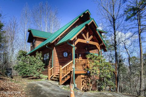 Photo of 1226 Serenity Lane, Sevierville, TN 37876 (MLS # 1332206)
