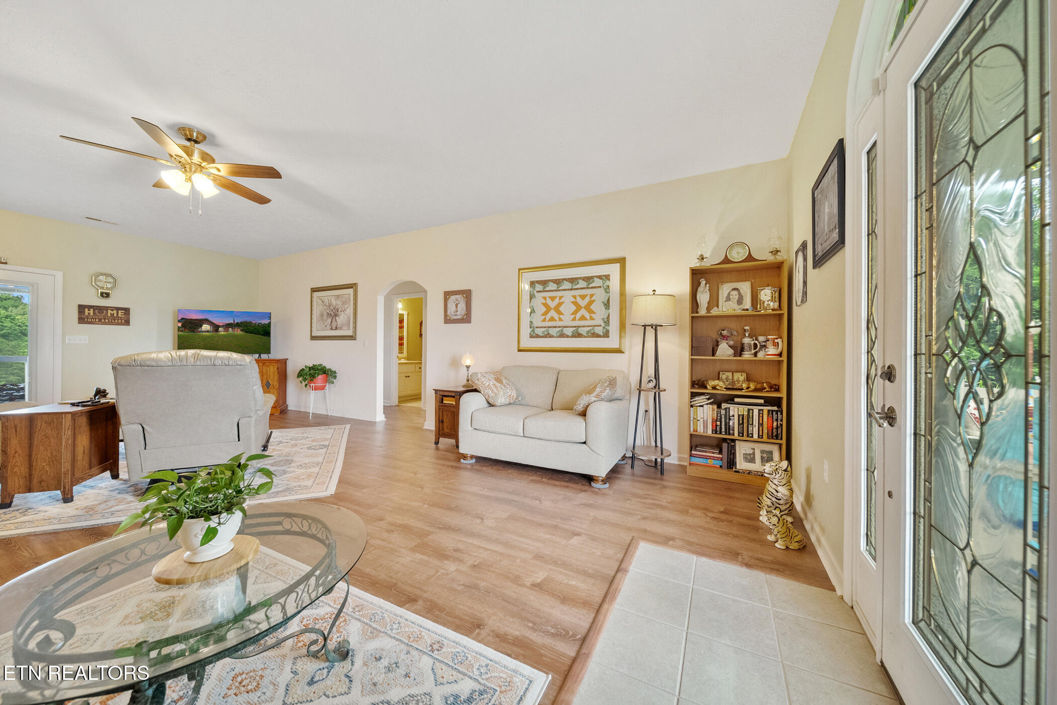 854 River Cliff Drive