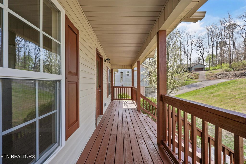 Photo of 8518 Crosswind Landing Lane, Knoxville, TN 37924 (MLS # 1333656)