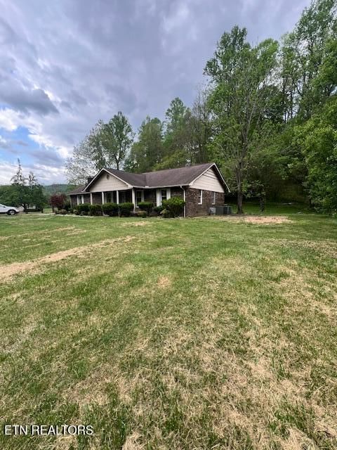 Photo of 1588 hwy 116, Caryville, TN 37714 (MLS # 1338050)