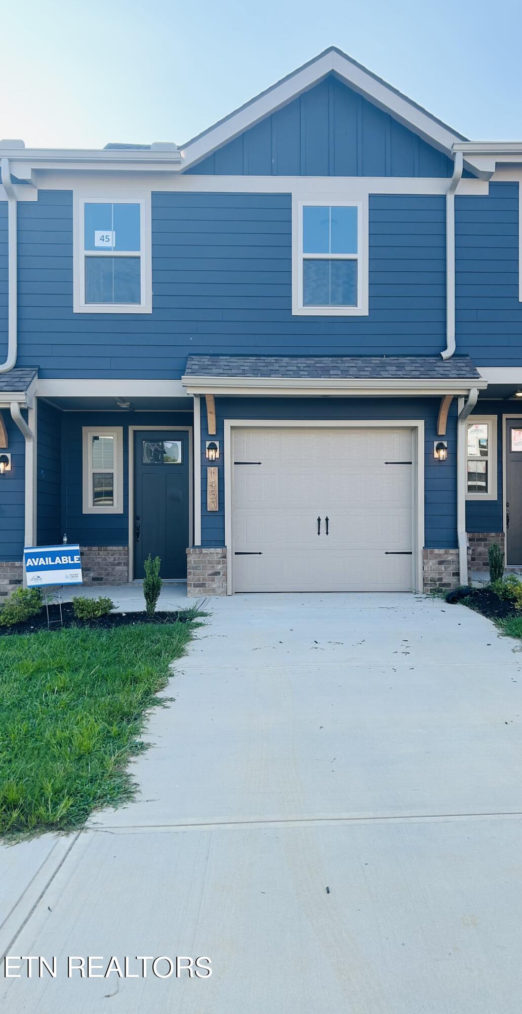 View Maryville, TN 37801 house