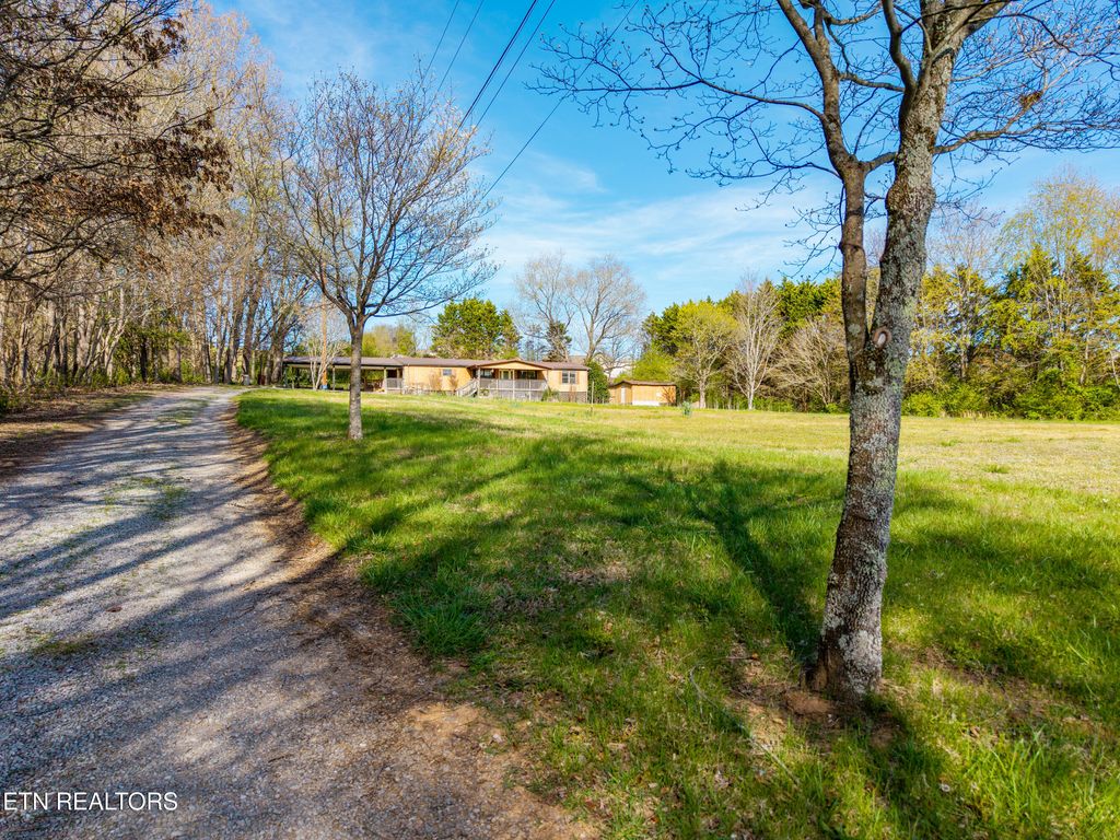 Photo of 337 River Ford Rd, Maryville, TN 37804 (MLS # 1334308)