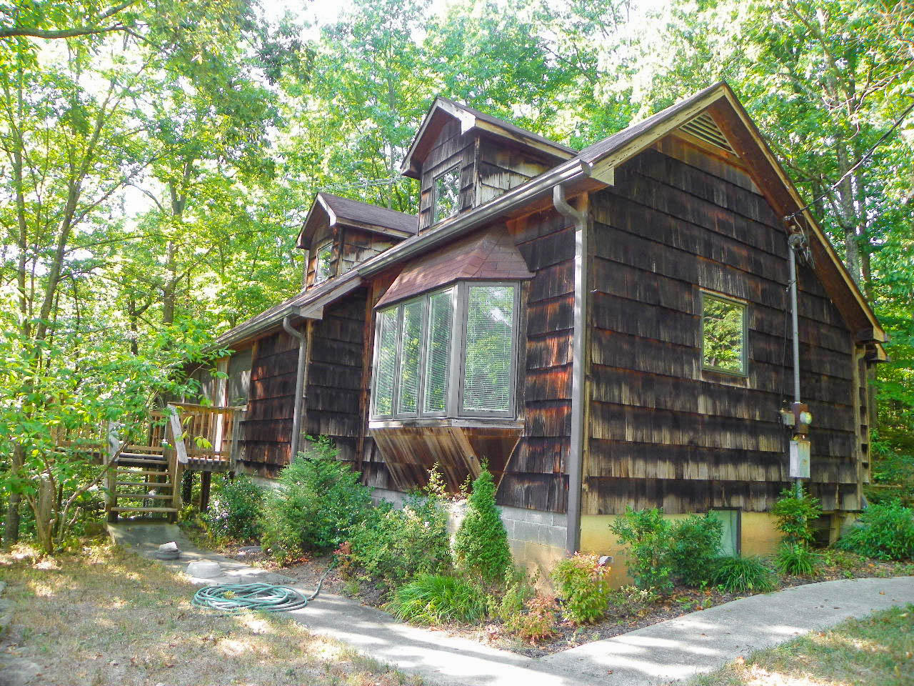 Photo 1 of 37 — 332 Cold Springs Hollow Rd, Seymour, TN 37865